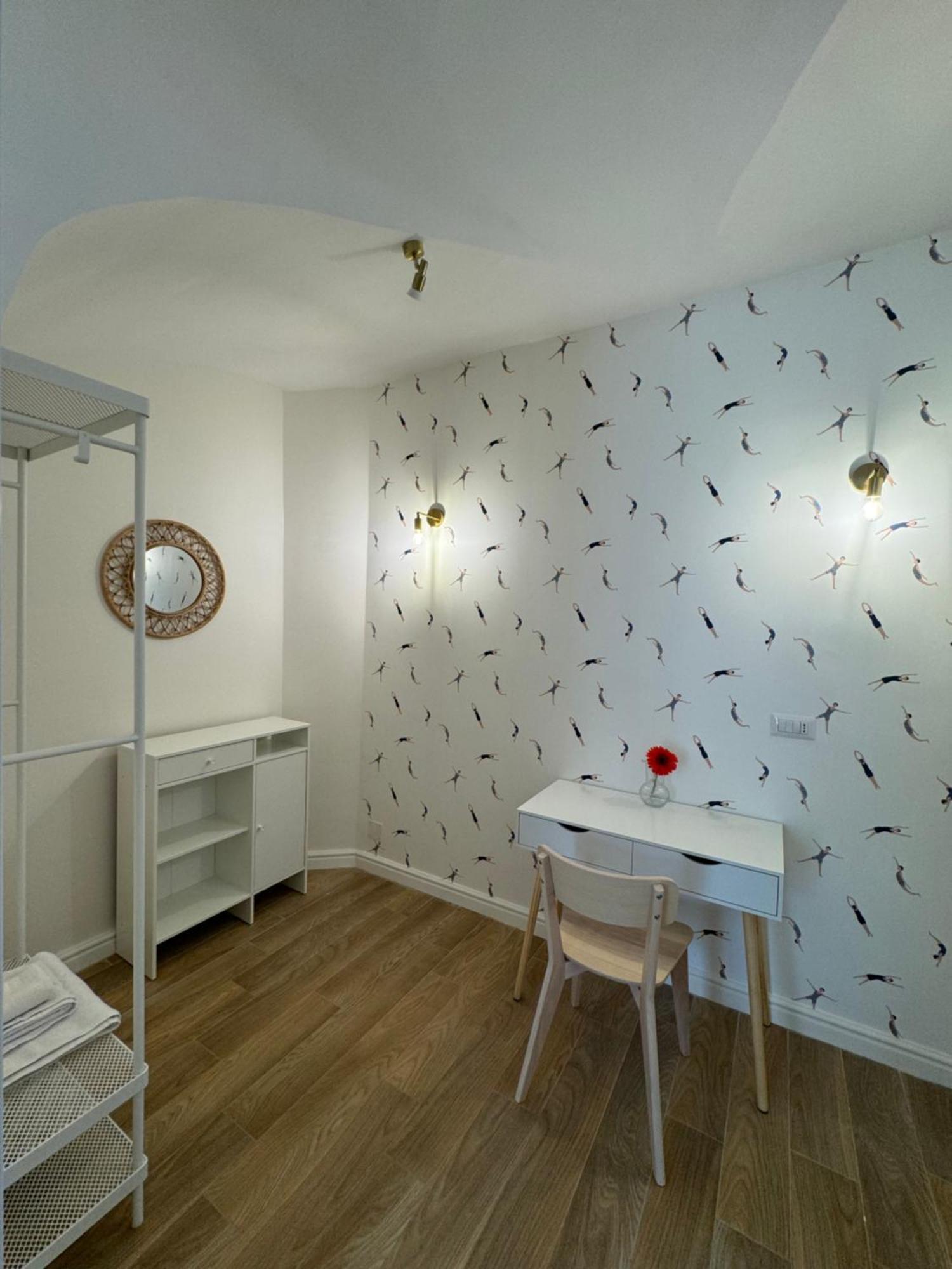 Appartamento 5 Urban Garden House Napoli Esterno foto